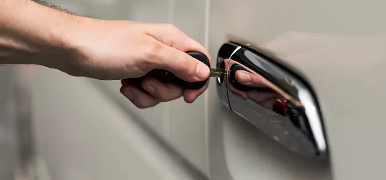 Why Choose Our Auto Locksmith Team in New Rochelle, NY?
