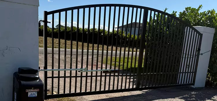 Driveway Fence Repair New Rochelle